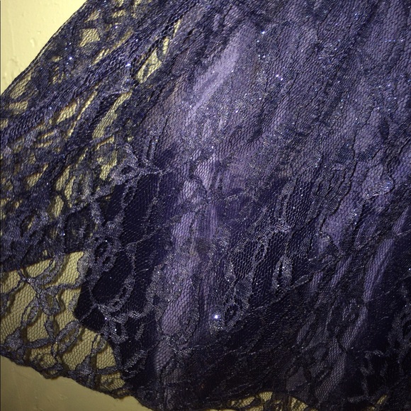 Homecoming Dress- Size 5 - Picture 3 of 6